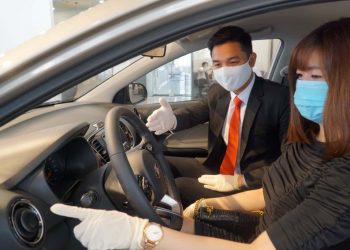 Kia áp dụng các biện pháp phòng chống Covid-19 bảo vệ khách hàng tại các showroom, đại lý