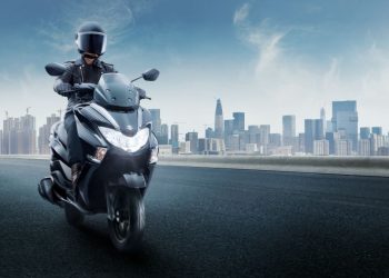 Cận cảnh xe tay ga Suzuki Burgman Street 125 giá 49,5 triệu đồng mới ra mắt