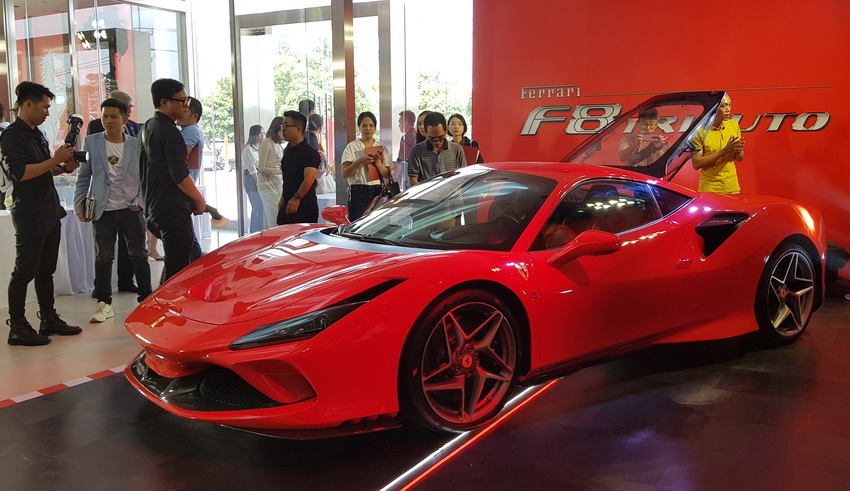 Hãng xe thể thao siêu sang Ferrari dồn lực cho dòng xe hybrid  ÔtôXe máy   Vietnam VietnamPlus