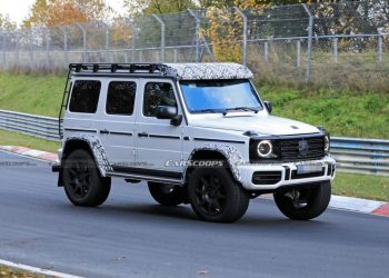 Hình ảnh chiếc Mercedes-AMG G-Class 2022 chạy thử chuẩn bị ra mắt