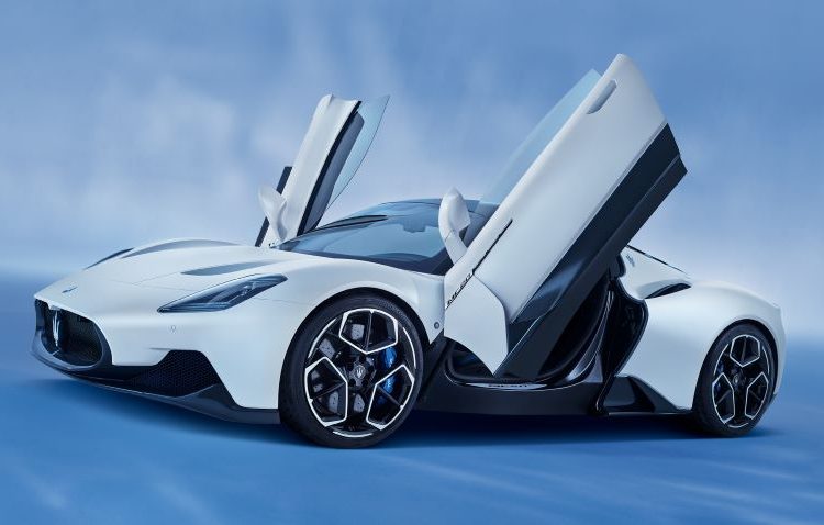Maserati MC20 đoạt giải “Best of the Best” tại Red Dot Awards 2021