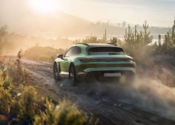 chăm sóc xe Porsche