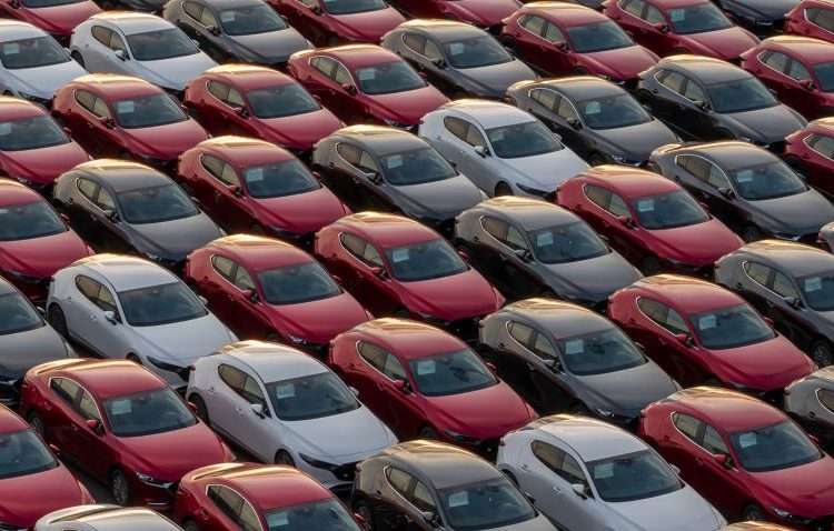 ôtô nhập tháng 3/2021