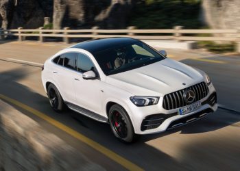 Ra mắt SUV hiệu năng cao Mercedes GLE 53 4MATIC+ Coupé với giá 5,349 tỷ đồng