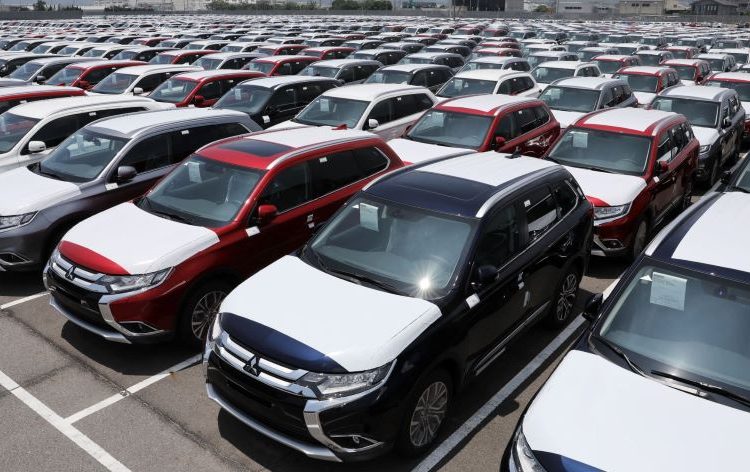 ôtô nhập tháng 4