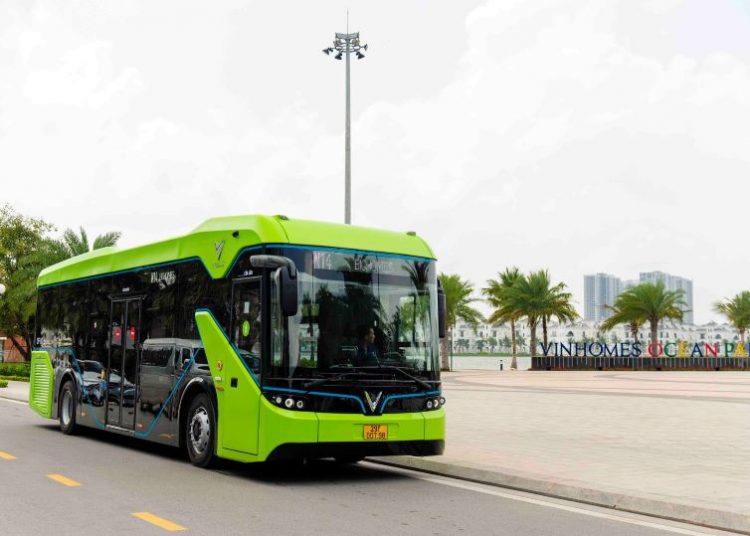 xe buýt điện VinBus