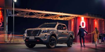 Giá Nissan Navara 2021