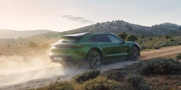 Porsche chăm sóc xe
