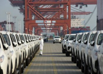 ôtô nhập tháng 4/2021