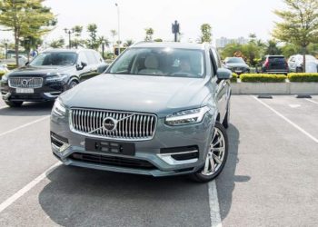 Volvo Cars cập nhật phần mềm trên XC90 Excellence tại Việt Nam