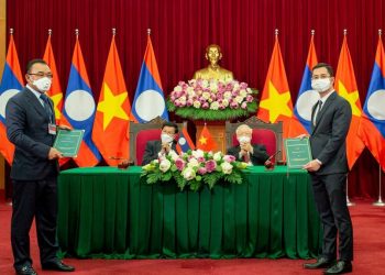 VinFast sắp có nhà phân phối độc quyền xe ôtô tại thị trường Lào