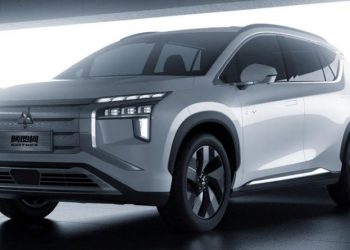 Mitsubishi Airtrek 2022