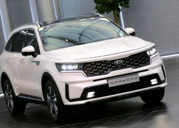 Kia ưu đãi đến 100 triệu đồng cho mẫu SUV Sorento hoàn toàn mới