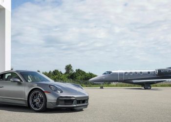 Porsche 911 Phenom 300E