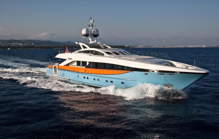 Chiếc du thuyền Aurelia