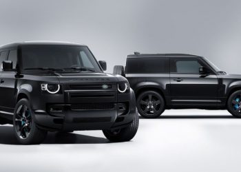 Land Rover Defender V8 Bond