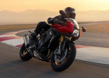 Triumph Speed Triple 1200RR 2022, mạnh hơn 177 mã lực ra mắt toàn cầu