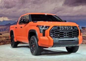Toyota Tundra 2022 chính thức ra mắt, động cơ V6 Turbo mới, trang bị nhiều công nghệ