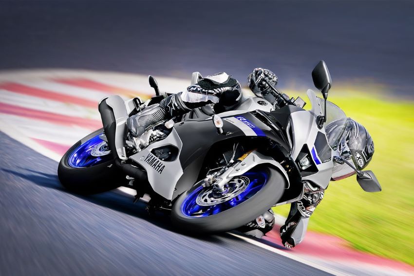 Yamaha R15 V4 và R15M 2022 