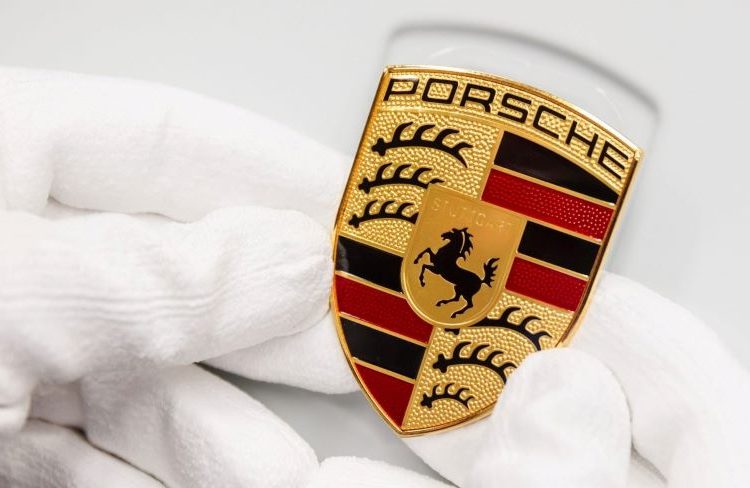 Porsche Việt Nam thông báo các dịch vụ trong giai đoạn giãn cách xã hội