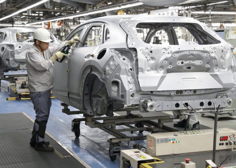 Nhật Bản sẽ giảm hơn 1 triệu xe