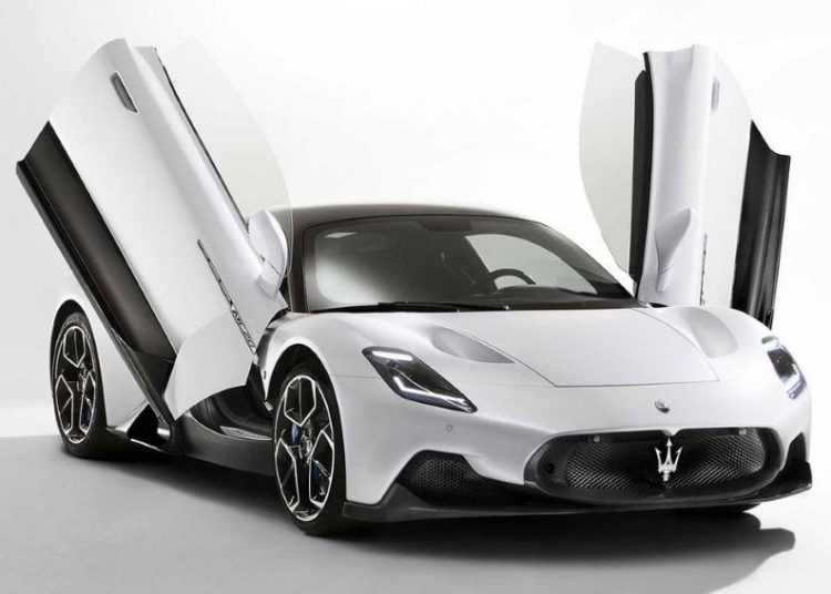 Maserati MC20 đoạt giải “Product Design of the Year” năm 2021