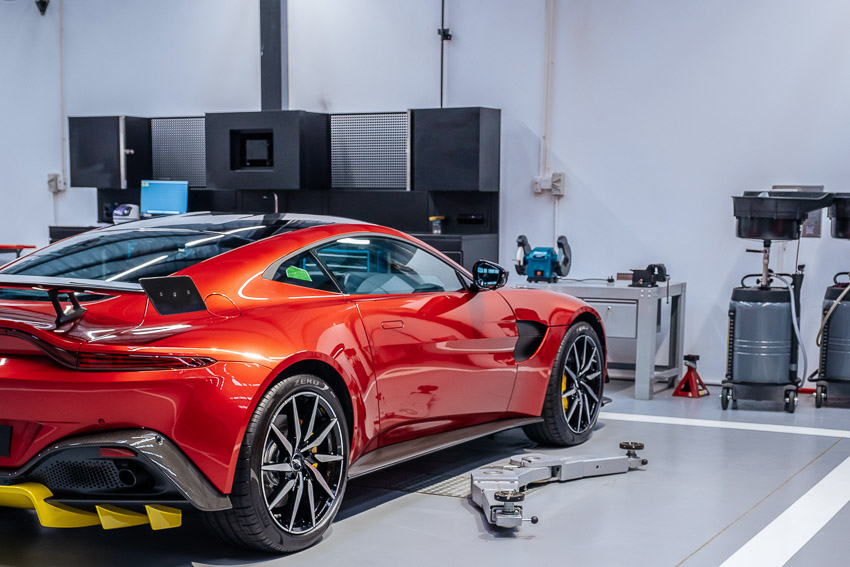 Đại lý 3S Aston Martin