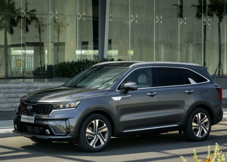 Giá mới Kia Sorento