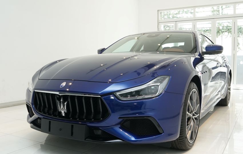 Maserati Ghibli Hybrid mới