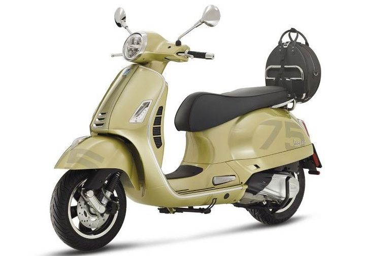 Vespa giới thiệu phiên bản Primavera và GTS kỷ niệm 75 năm tại Việt Nam