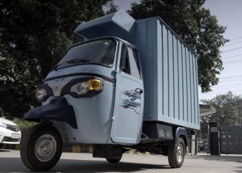 Piaggio hợp tác BP