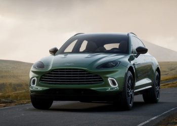 Aston Martin DBX Straight-Six
