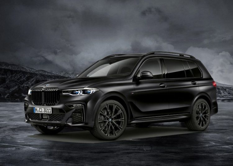 BMW X7 Frozen Black Edition