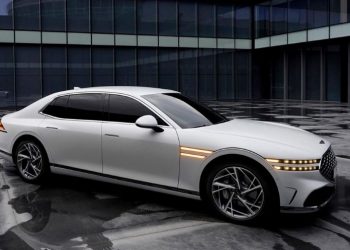Lộ diện sedan hạng sang Genesis G90 2022 với thiết kế mới đẹp hơn