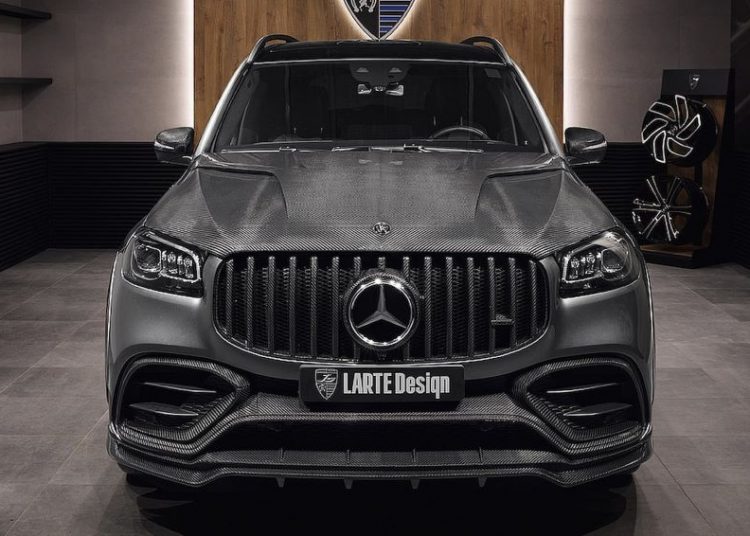 Mercedes-AMG GLS 63 “lột xác” với gói độ sợi carbon “Winner” Larte Design