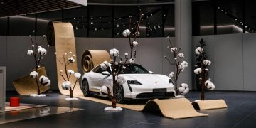 Trải nghiệm không gian đẳng cấp tại Porsche Centre Saigon