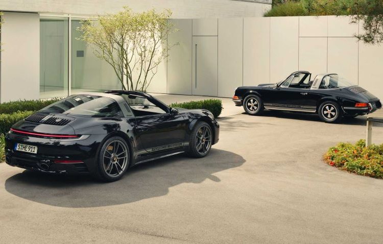 Cận cảnh chiếc 911 Targa GTS 2022 phiên bản kỷ niệm 50 năm Porsche Design