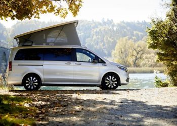 Xe cắm trại Mercedes-Benz