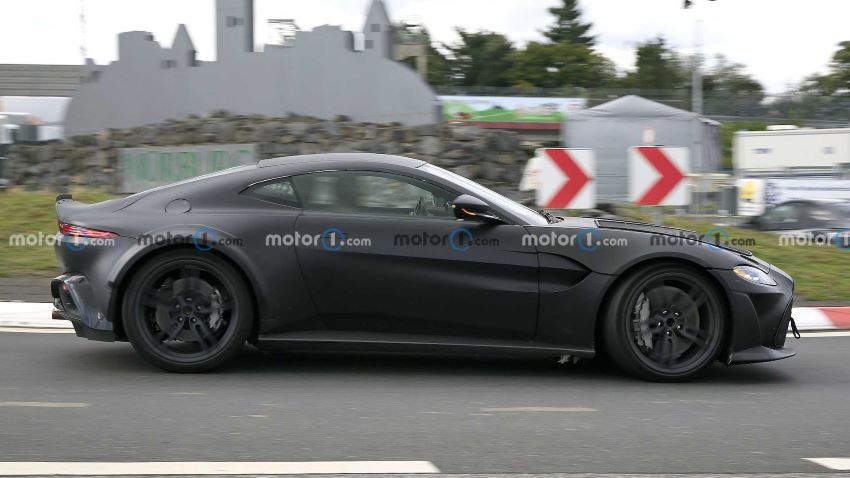 Aston Martin Vantage mới