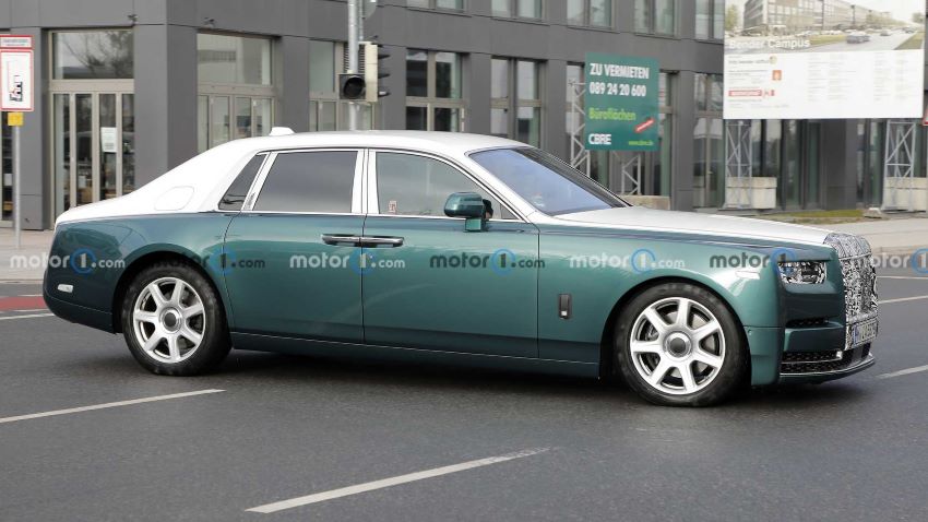 One of the highest Specced Rolls Royce Phantom VIII in India finished in  Emerald Green with orange coachline Thanks bhushan235 for the  Instagram