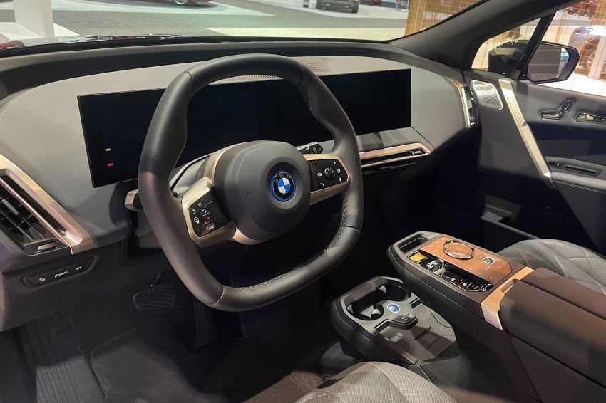 BMW iX M60 2023