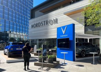 VinFast California Roadshow