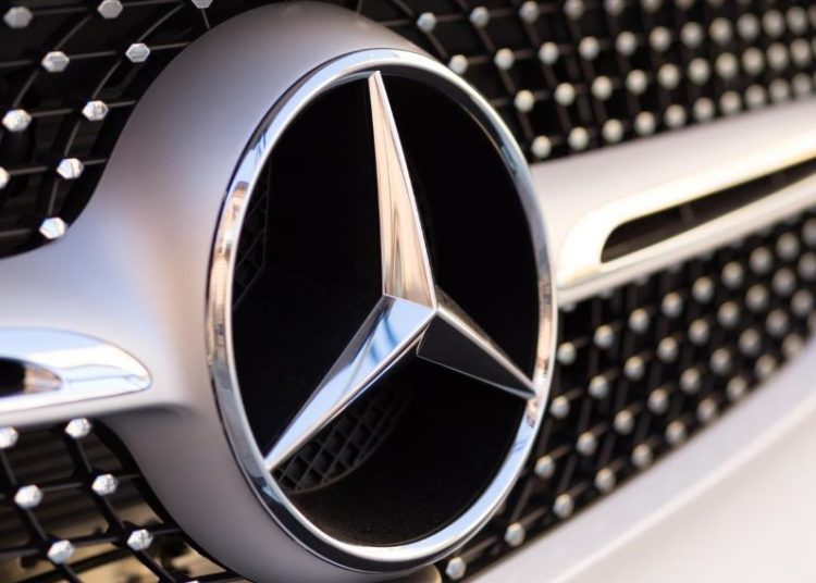 Daimler đổi tên thành Mercedes Group