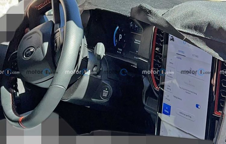 Ford Raptor mới