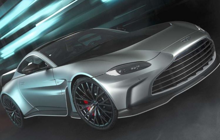 Aston Martin V12 Vantage mới