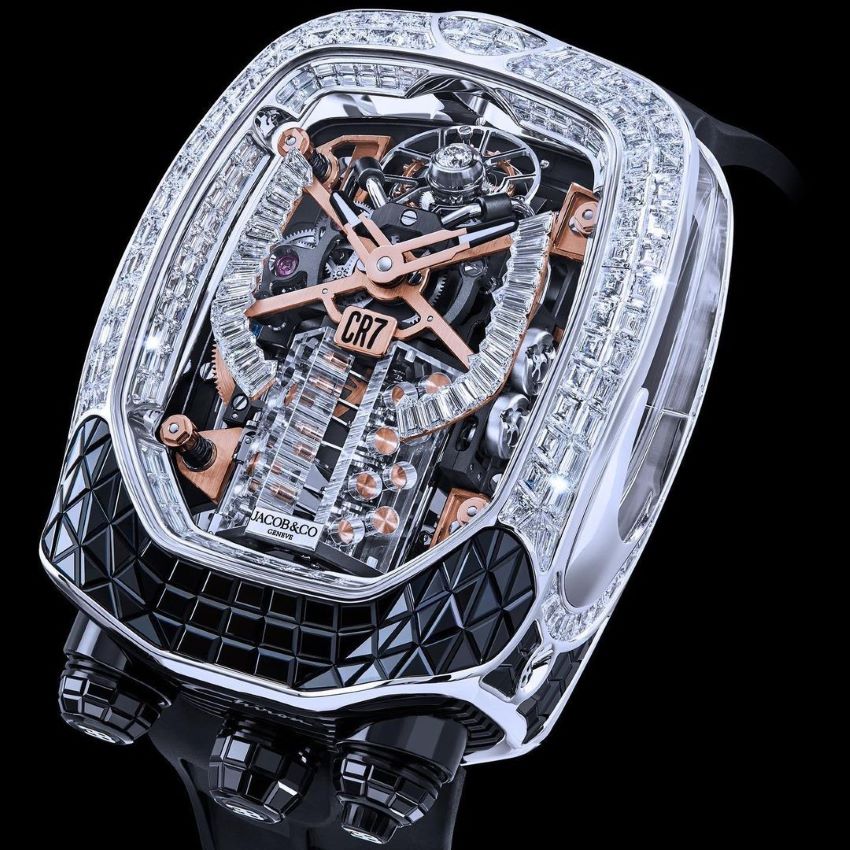 Đồng hồ Bugatti Chiron Baguette của Cristiano Ronaldo 