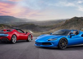 Ferrari 296 GTS chính thức được ra mắt với thiết kế berlinetta mui trần