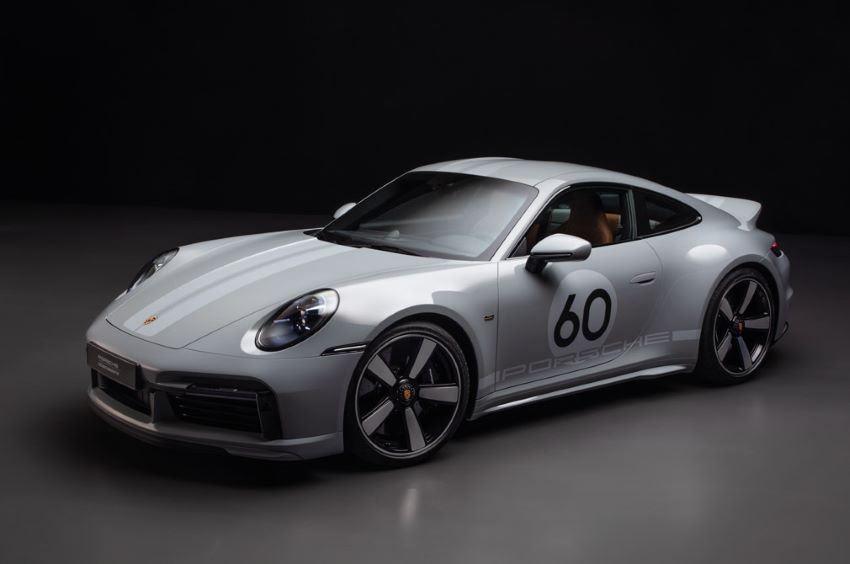911 Sport Classic mới - Chiếc Porsche 911 số sàn mạnh nhất hiện nay