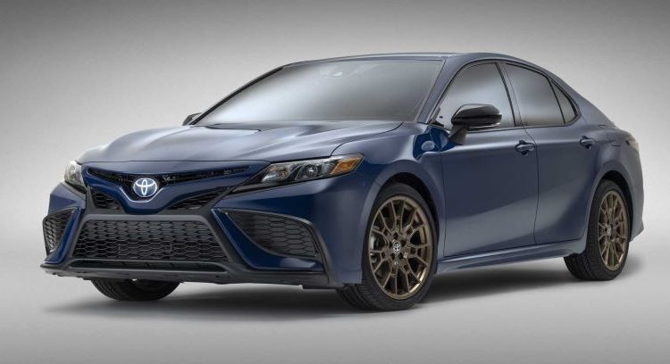Toyota Camry 2023