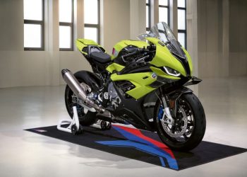 BMW M 1000 RR